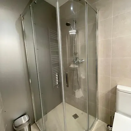 Cool For 4 At The Medieval Quarter Apartman *