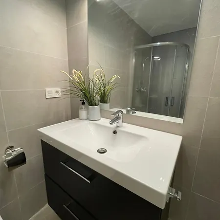 Apartman Cool For 4 At The Medieval Quarter Oviedo