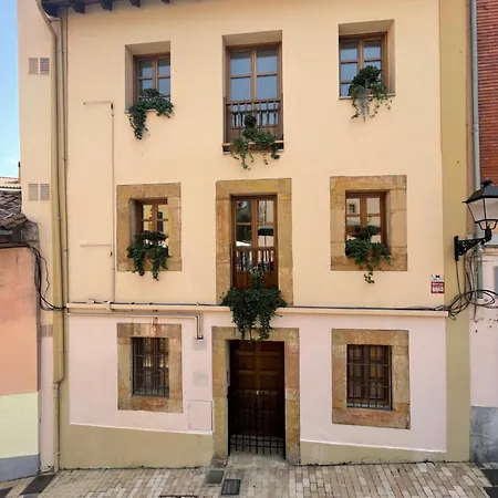 Cool For 4 At The Medieval Quarter Apartament *