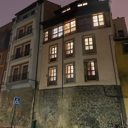 Cool For 4 At The Medieval Quarter * Oviedo